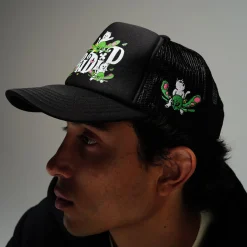 Ripndip Truckers<Fly Away Trucker Hat (Black)