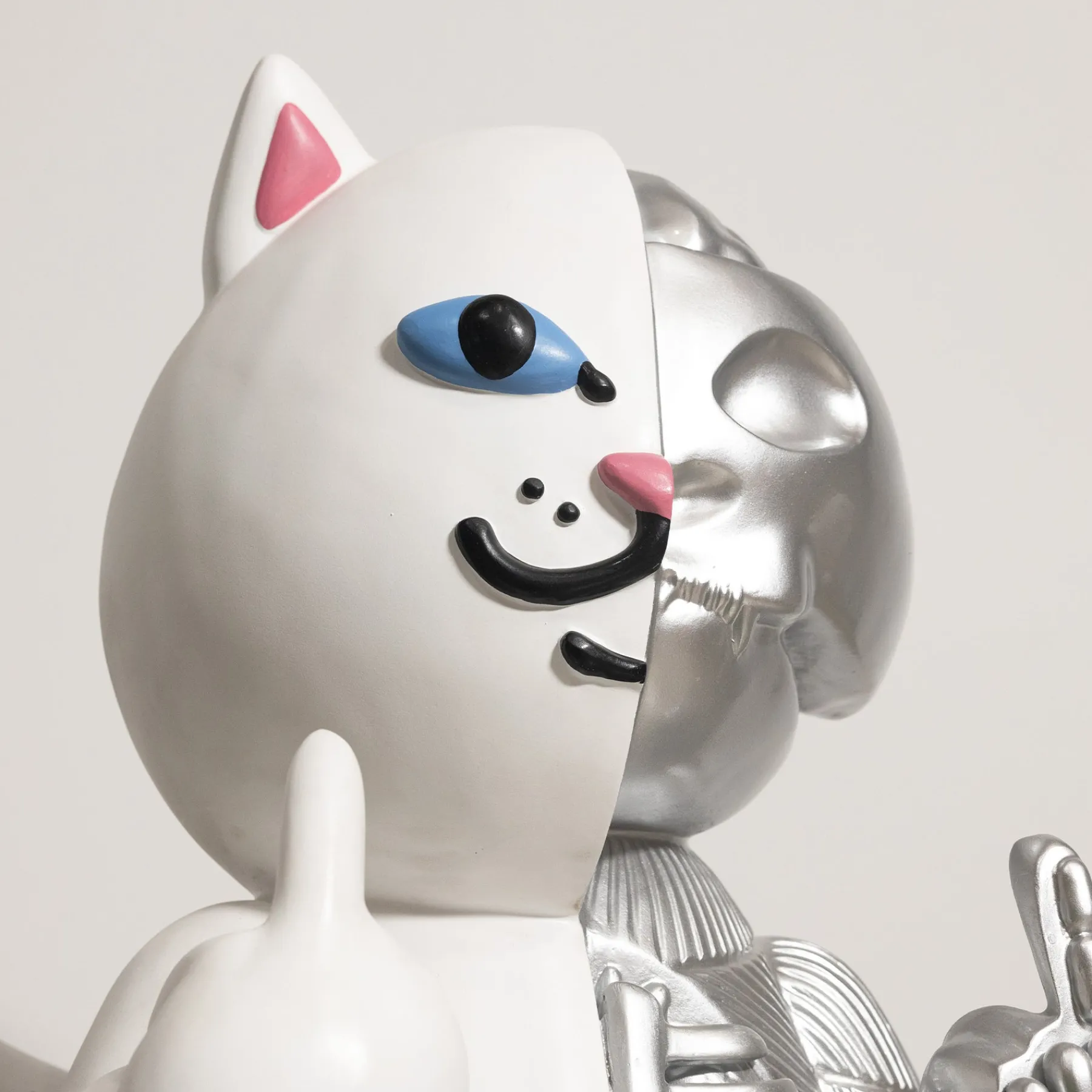 Ripndip Furniture / Statues<Nerminator 4ft Figure