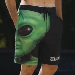 Ripndip Swim Shorts|Shorts<We Come In Peace Swim Shorts (Black)